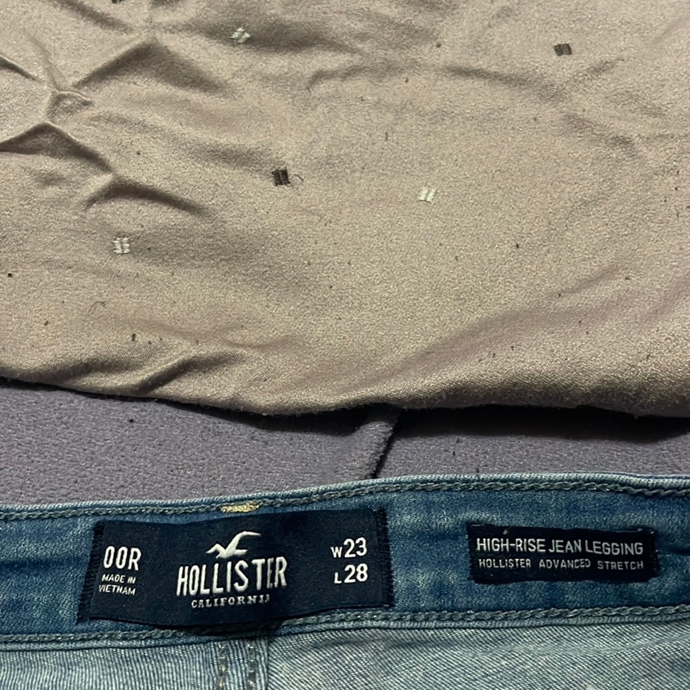 Hollister Jeans